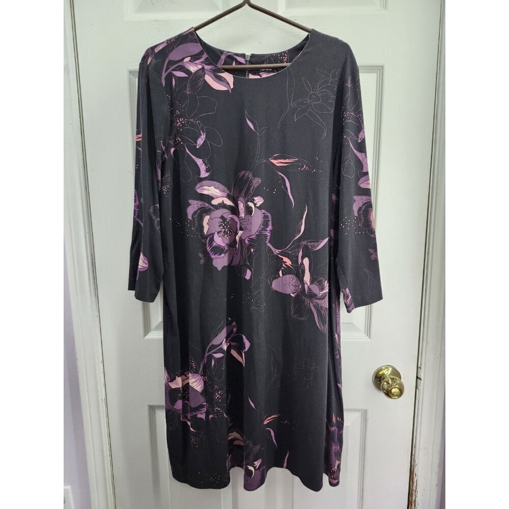 Reitman's black with dark purple floral print dress 3/4 split sleeve xxl